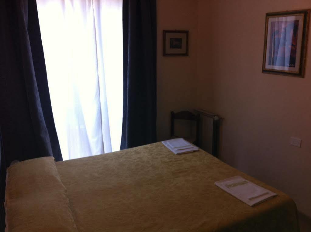 Por Santa Maria Hotel Florença